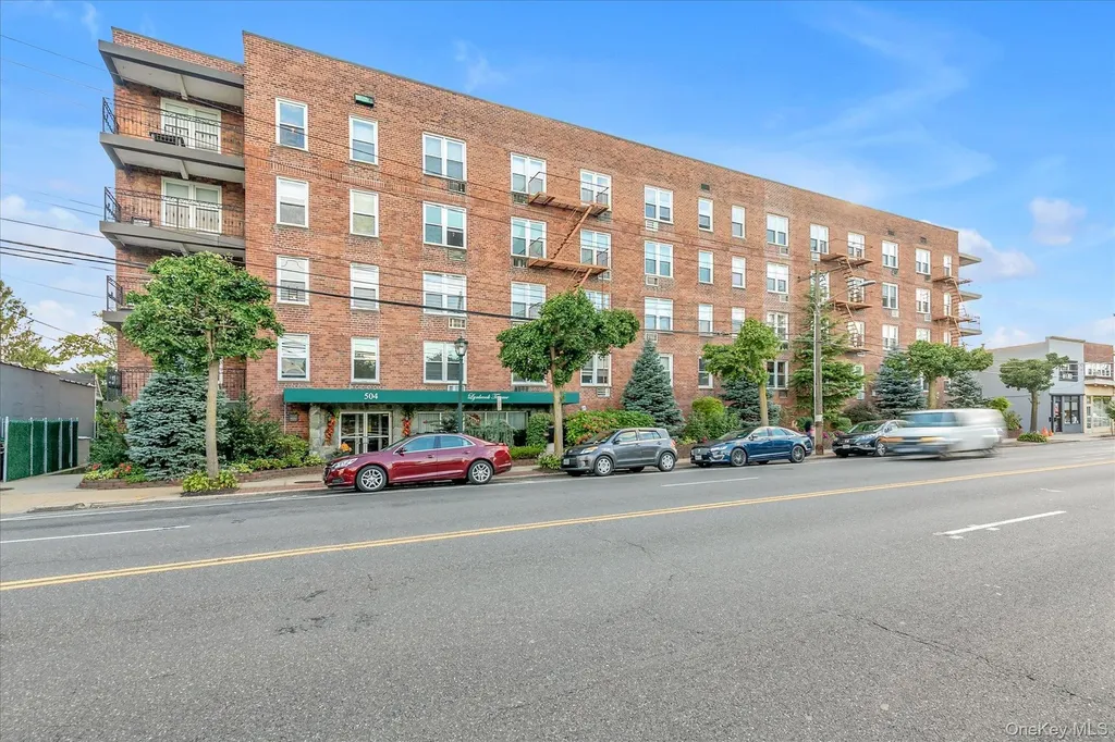 504 Merrick Road Lynbrook NY 11563
