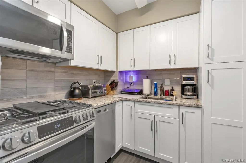 504 Merrick Road Lynbrook NY 11563