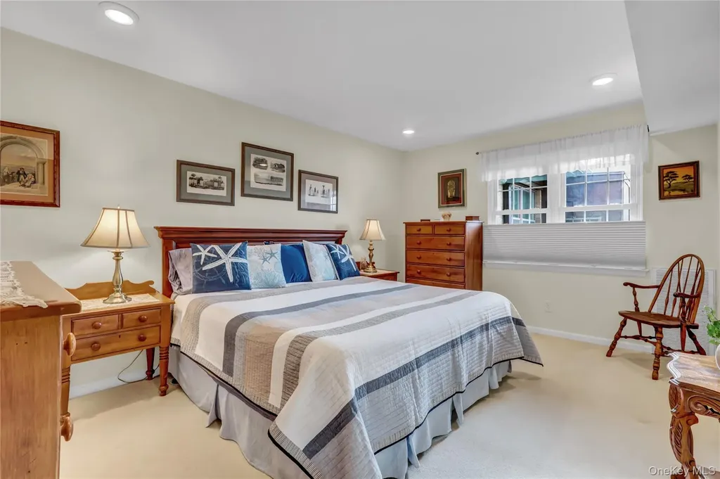219 Mariners Way Copiague NY 11726