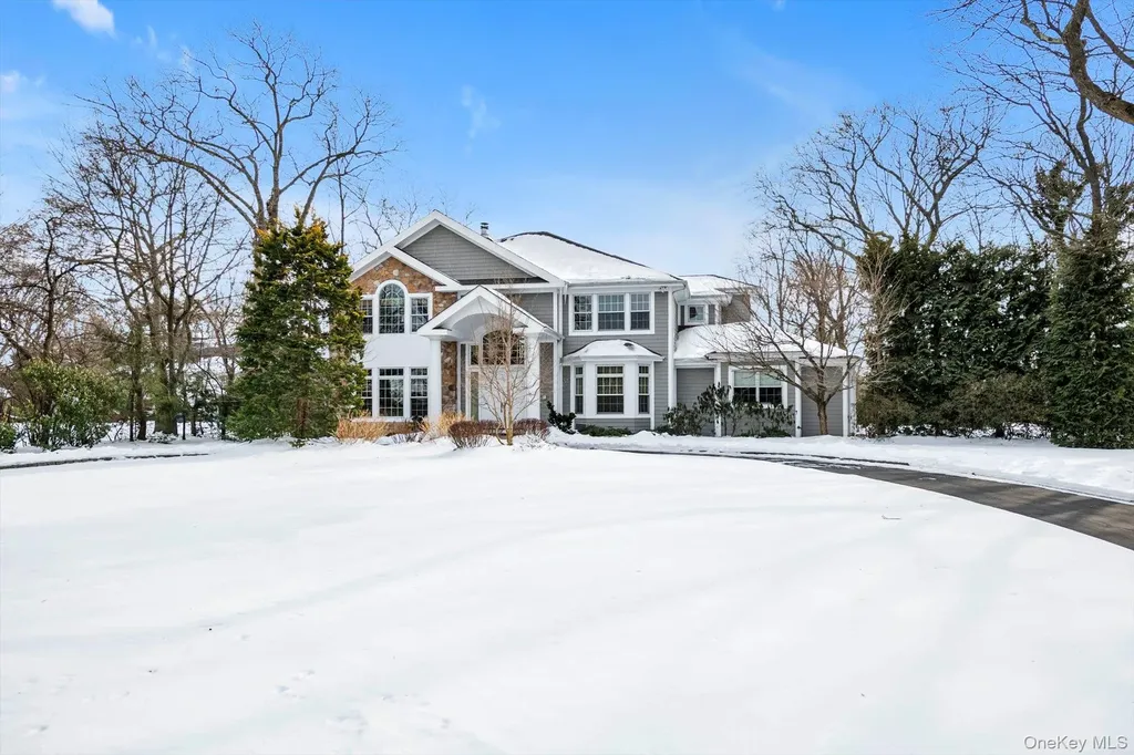 233 Everit Avenue Hewlett Harbor NY 11557