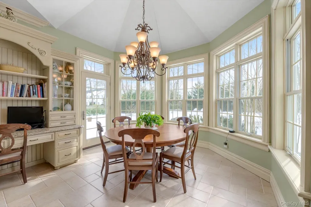 233 Everit Avenue Hewlett Harbor NY 11557