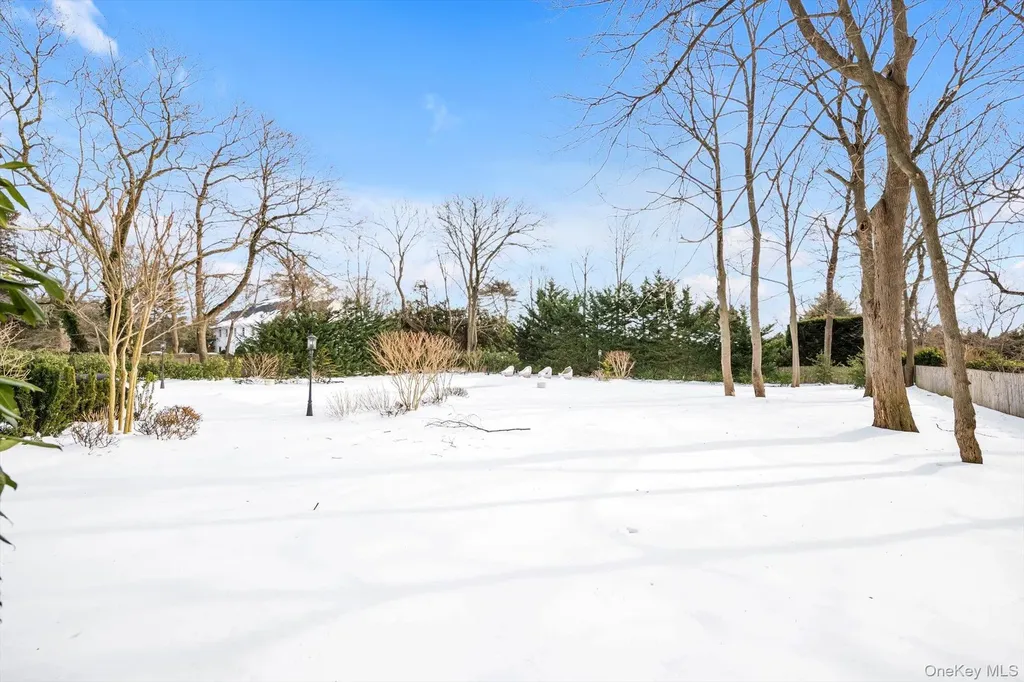233 Everit Avenue Hewlett Harbor NY 11557