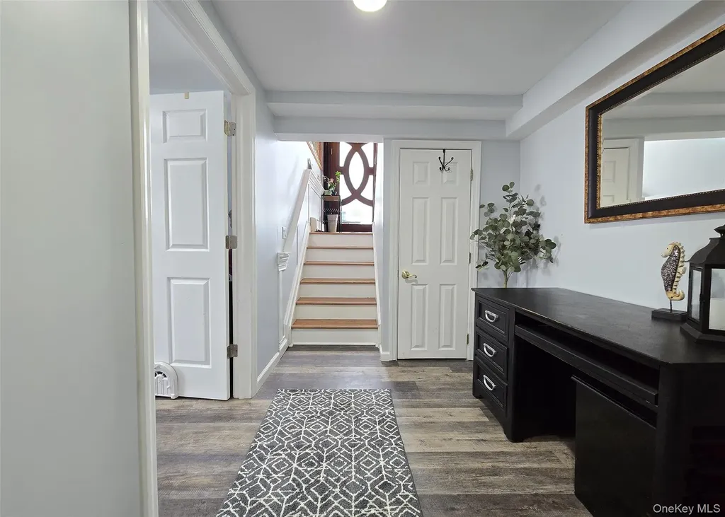 46 Harvest Lane Commack NY 11725