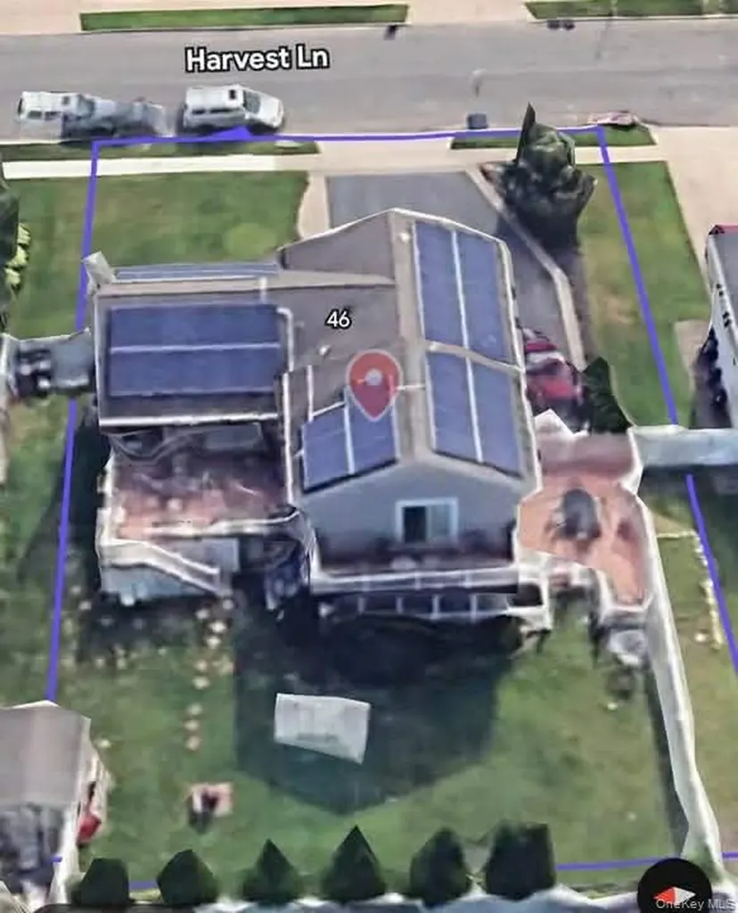 46 Harvest Lane Commack NY 11725