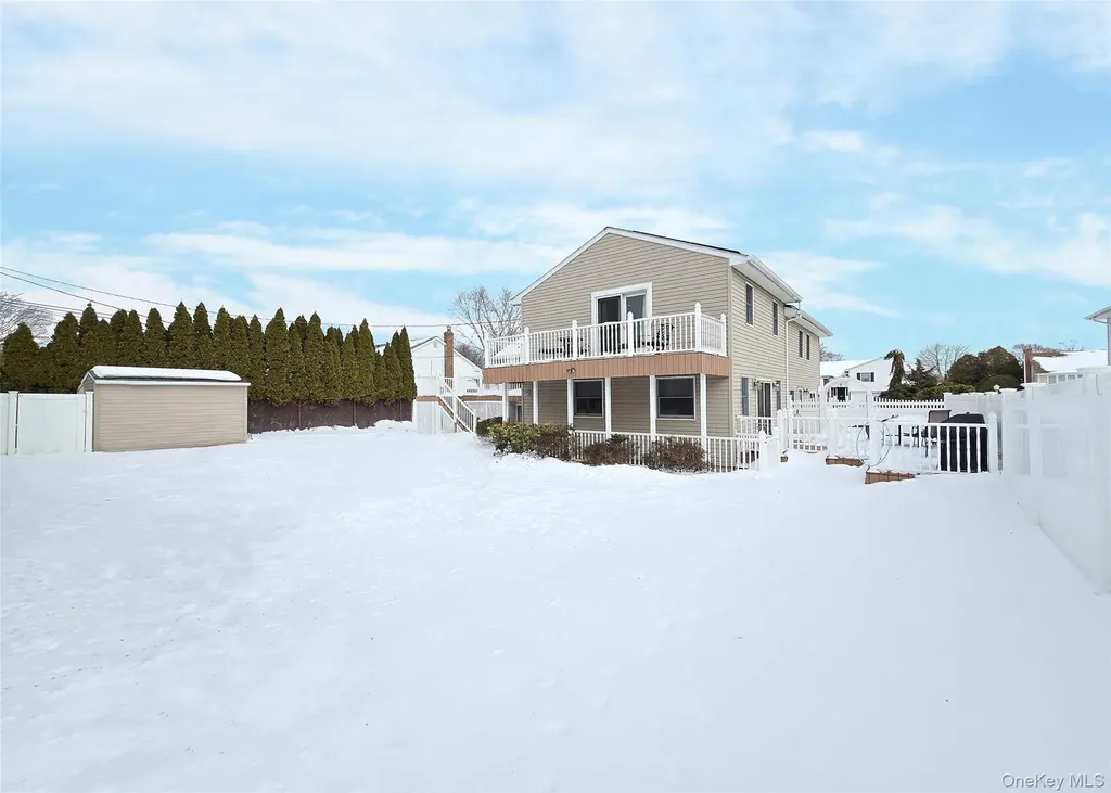 46 Harvest Lane Commack NY 11725