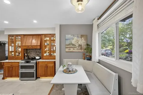 97 W Lakeshore Drive Carmel NY 10512