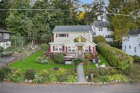 97 W Lakeshore Drive Carmel NY 10512