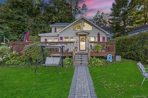 97 W Lakeshore Drive Carmel NY 10512