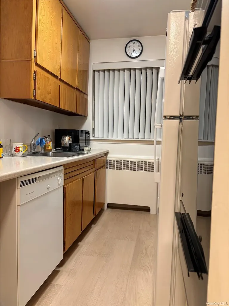 200 Atlantic Avenue Lynbrook NY 11563