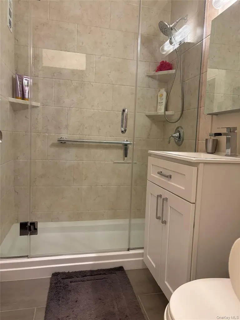 200 Atlantic Avenue Lynbrook NY 11563