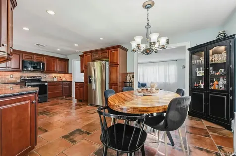 121 Village Common Fishkill NY 12524