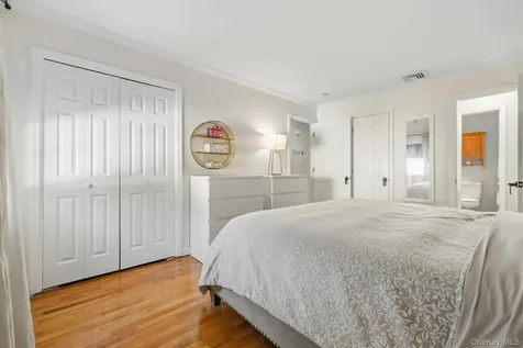 121 Village Common Fishkill NY 12524