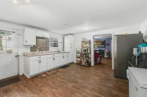 121 Village Common Fishkill NY 12524
