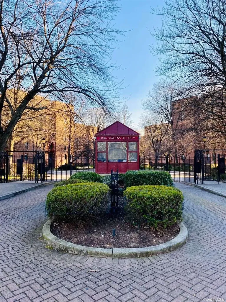 150-20 71st Avenue Flushing NY 11367