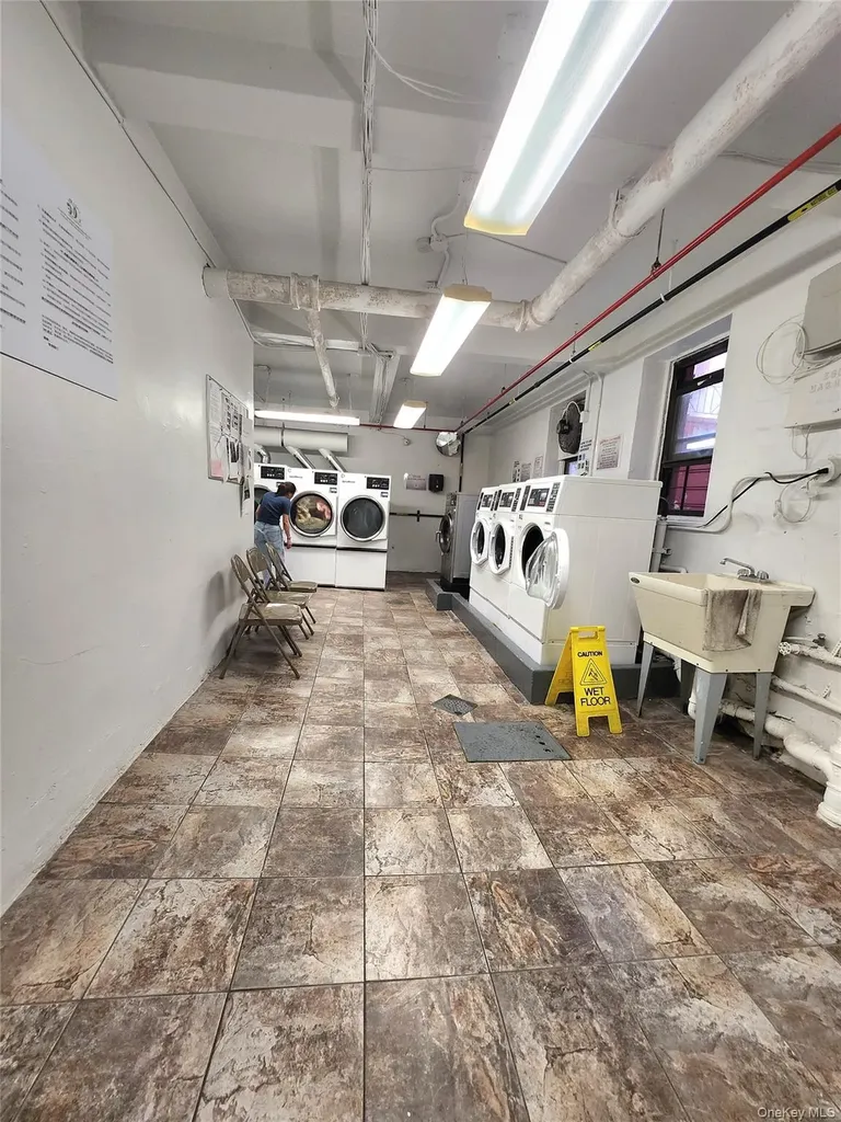 150-20 71st Avenue Flushing NY 11367