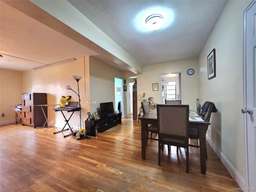 150-20 71st Avenue Flushing NY 11367