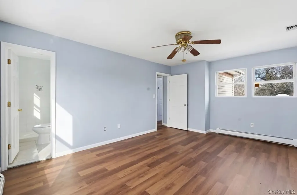 134 W Yaphank Road Coram NY 11727