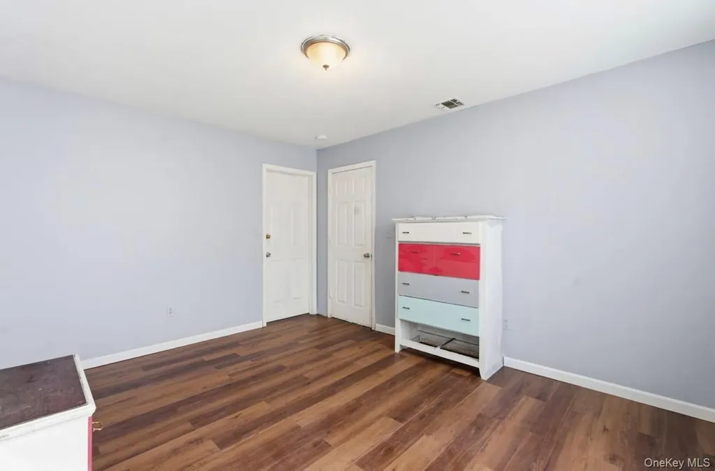 134 W Yaphank Road Coram NY 11727
