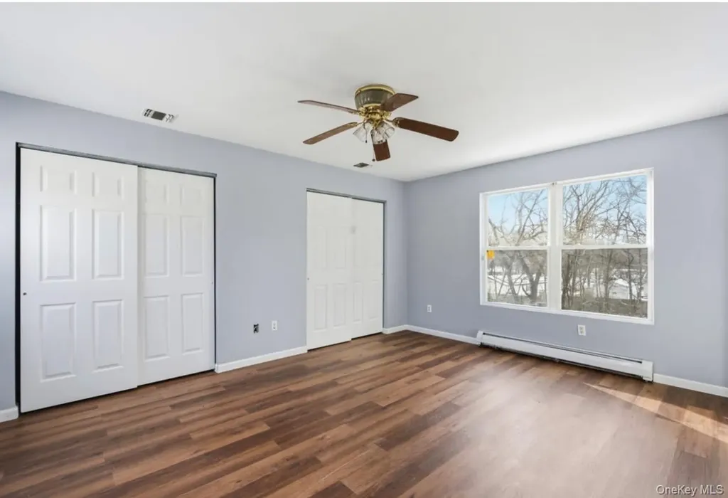 134 W Yaphank Road Coram NY 11727