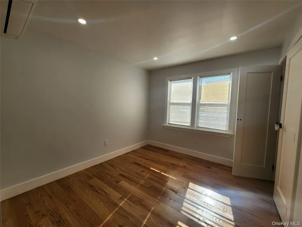 330 Taylor Avenue Bronx NY 10473