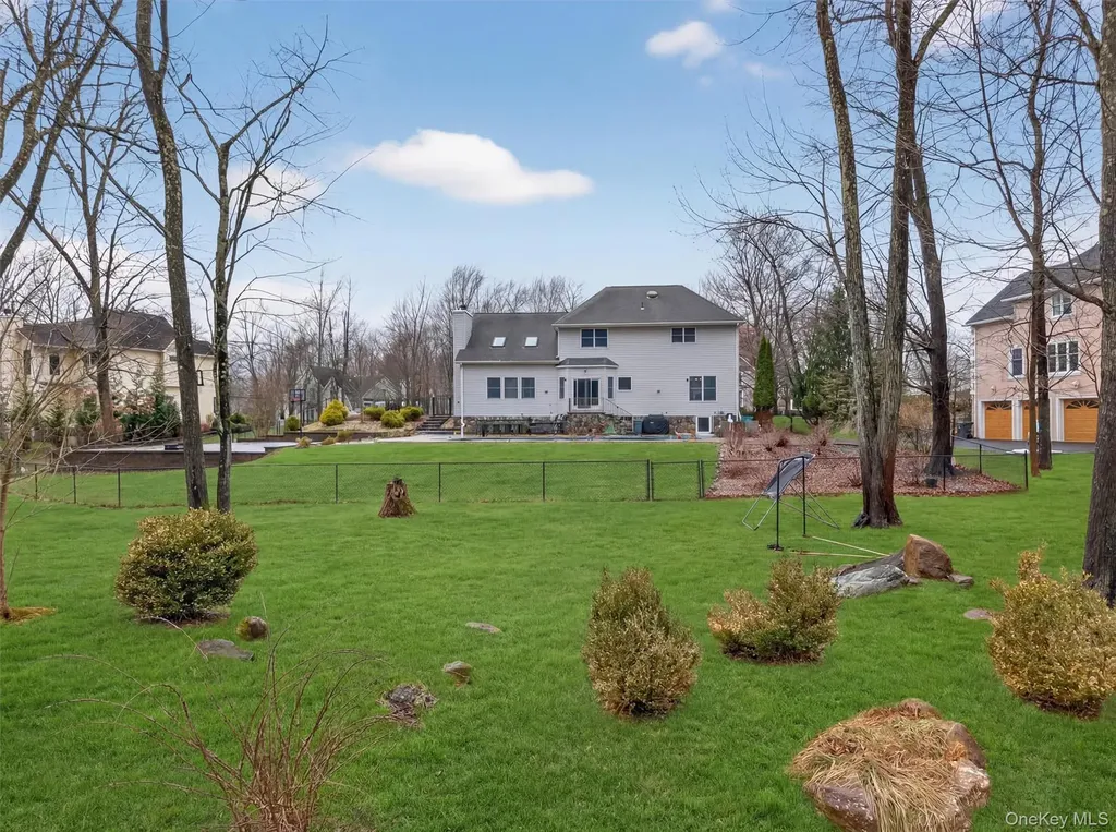 43 Greenwich Avenue Central Valley NY 10917