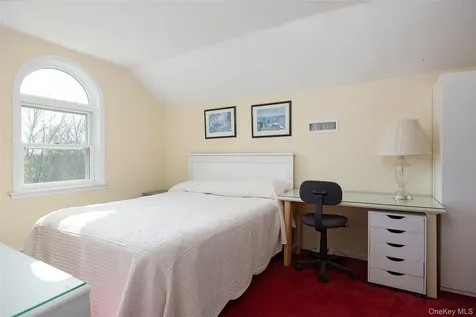 102 Beaver Road Lagrangeville NY 12540