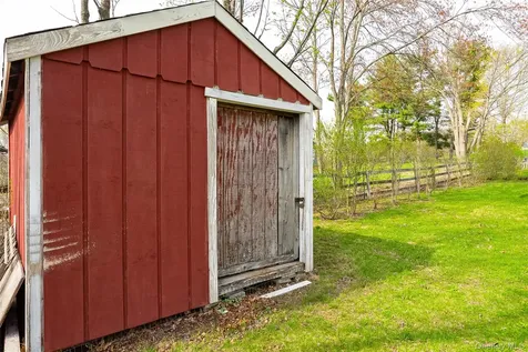 102 Beaver Road Lagrangeville NY 12540