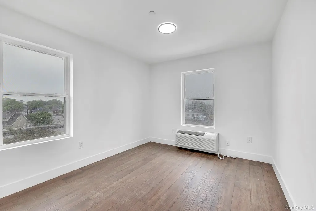 74 Broadway Freeport NY 11520