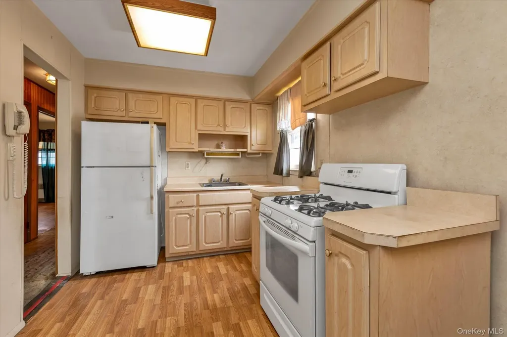 20 Hunter Avenue Valley Stream NY 11580