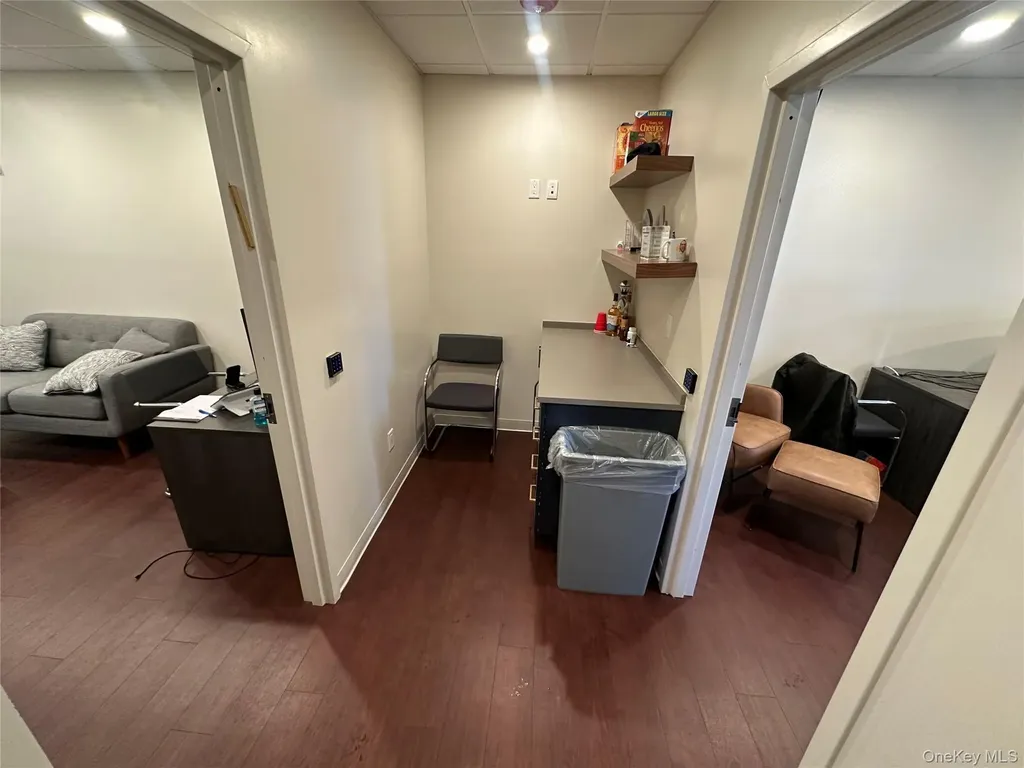 1015 Cedar Lane Woodmere NY 11598