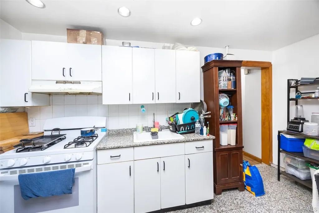 6511 Perry Avenue Maspeth NY 11378