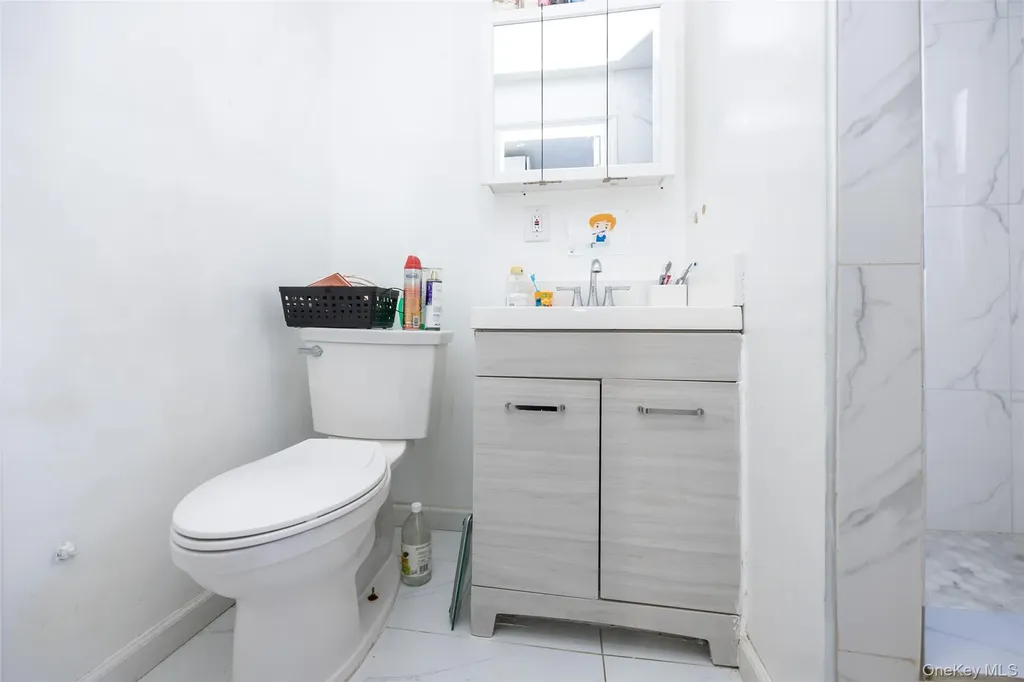 6511 Perry Avenue Maspeth NY 11378