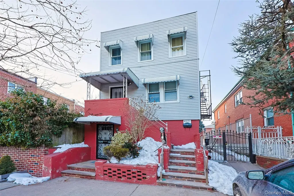 6511 Perry Avenue Maspeth NY 11378