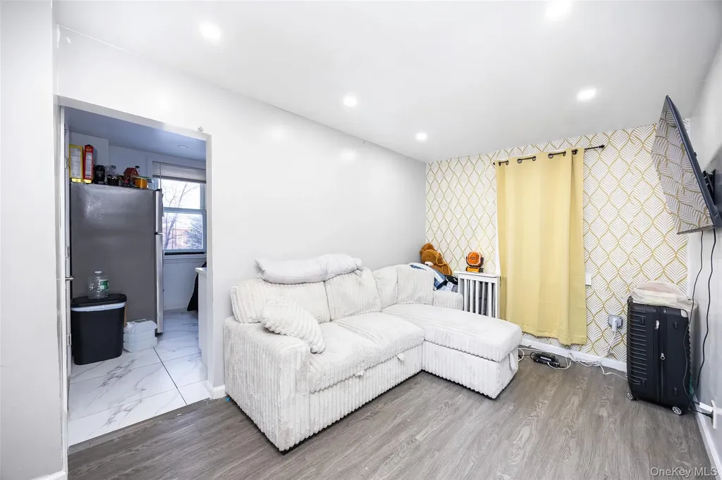 6511 Perry Avenue Maspeth NY 11378