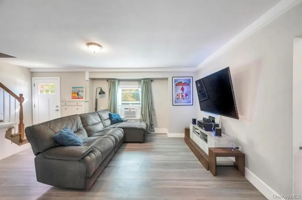 382 Boyle Road Selden NY 11784