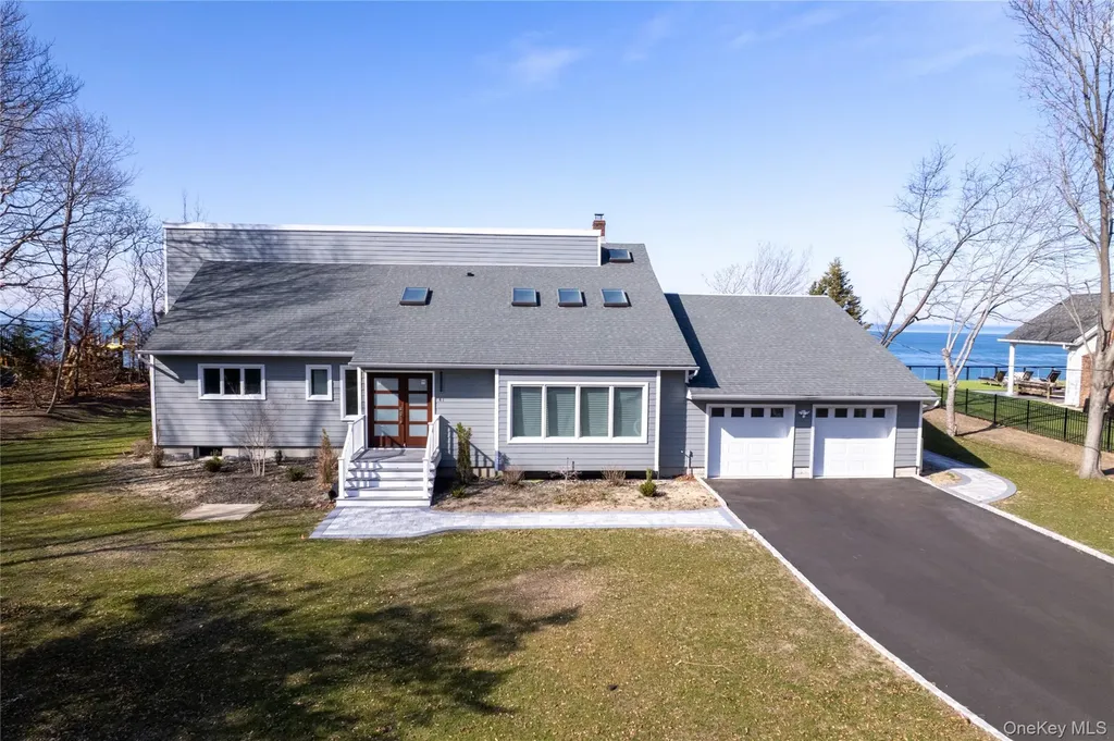 43 Waterview Drive Sound Beach NY 11789