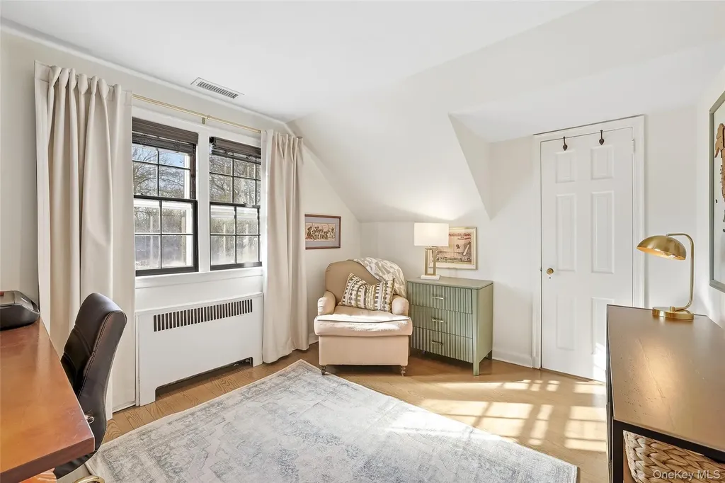 56 Eton Road Bronxville NY 10708