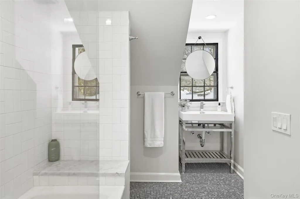 56 Eton Road Bronxville NY 10708
