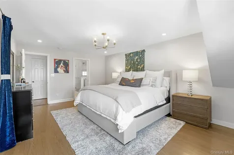 56 Eton Road Bronxville NY 10708