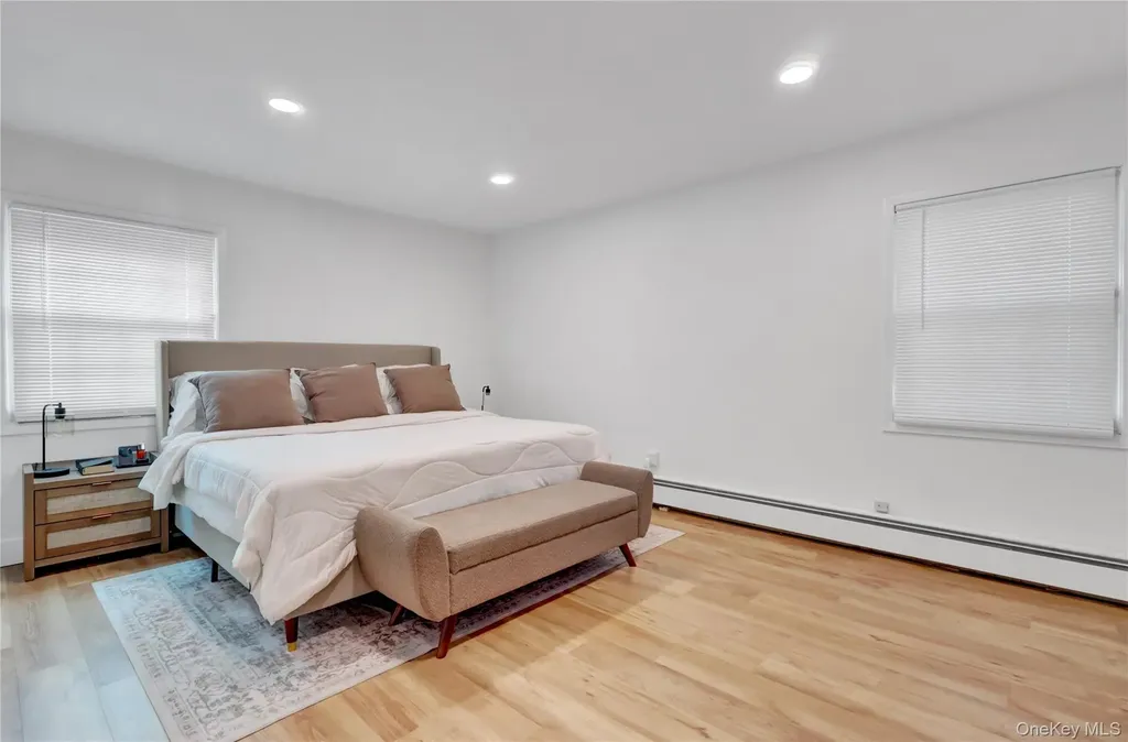 15 Whitmore Lane Coram NY 11727