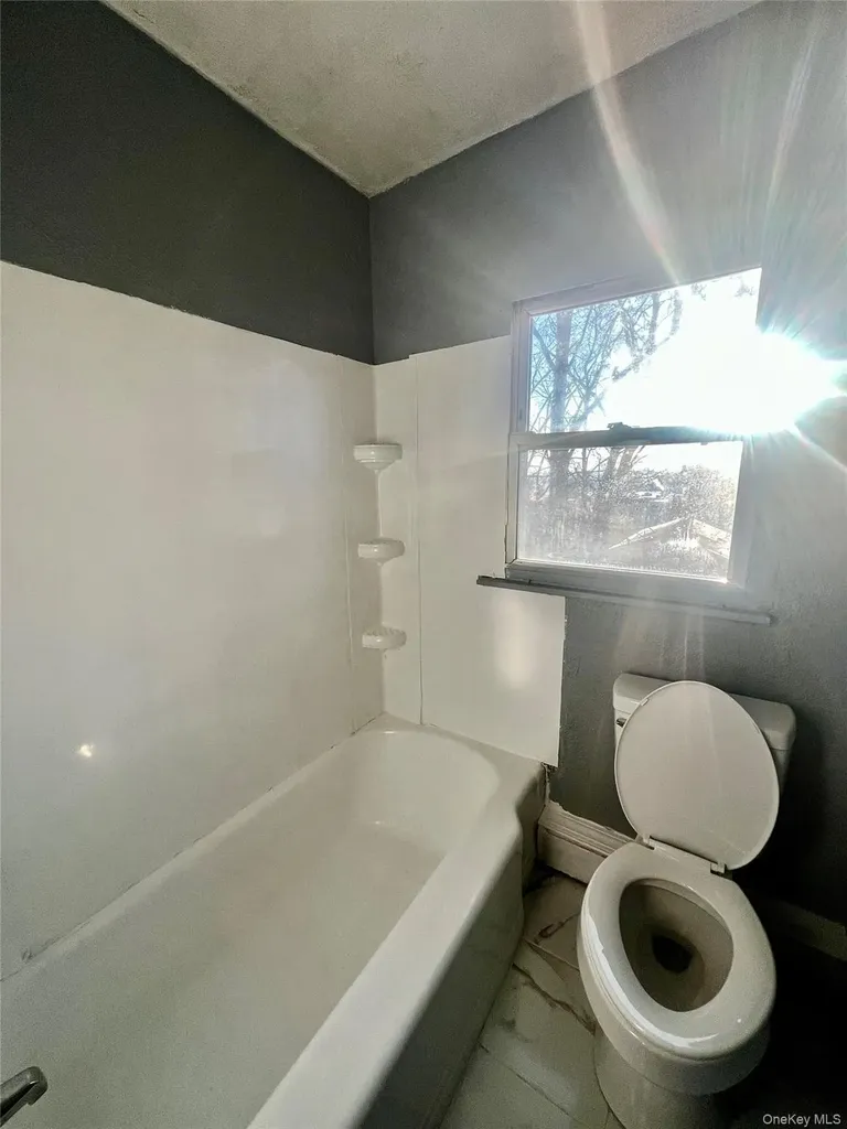 44 John Street Middletown NY 10940