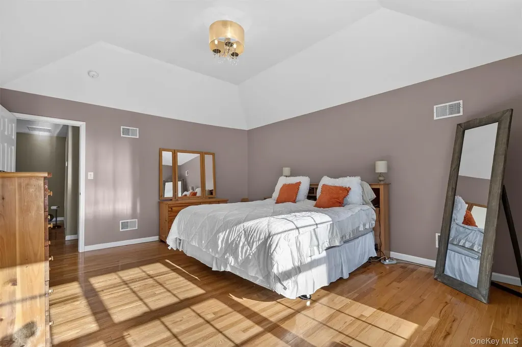 32 Peter Turner Road Monroe NY 10950