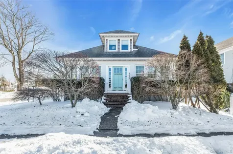 803 Front Street Greenport NY 11944