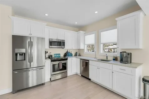 803 Front Street Greenport NY 11944