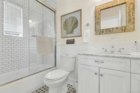 803 Front Street Greenport NY 11944