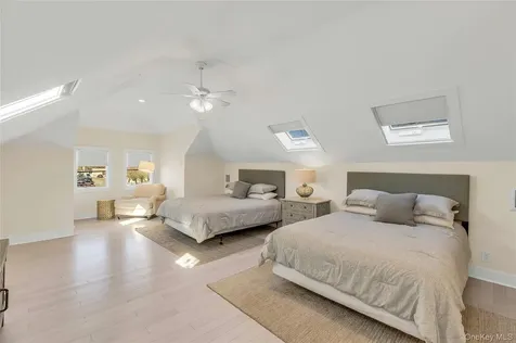 803 Front Street Greenport NY 11944