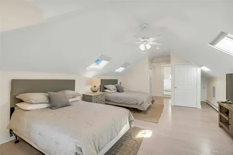 803 Front Street Greenport NY 11944