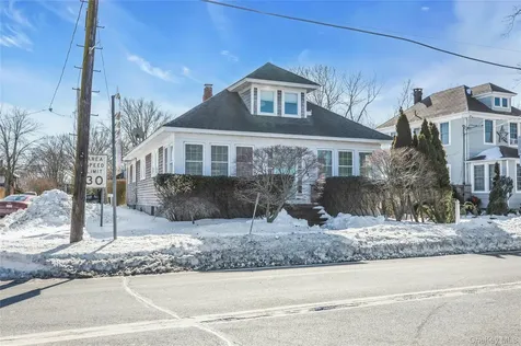 803 Front Street Greenport NY 11944