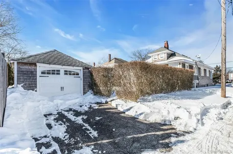 803 Front Street Greenport NY 11944