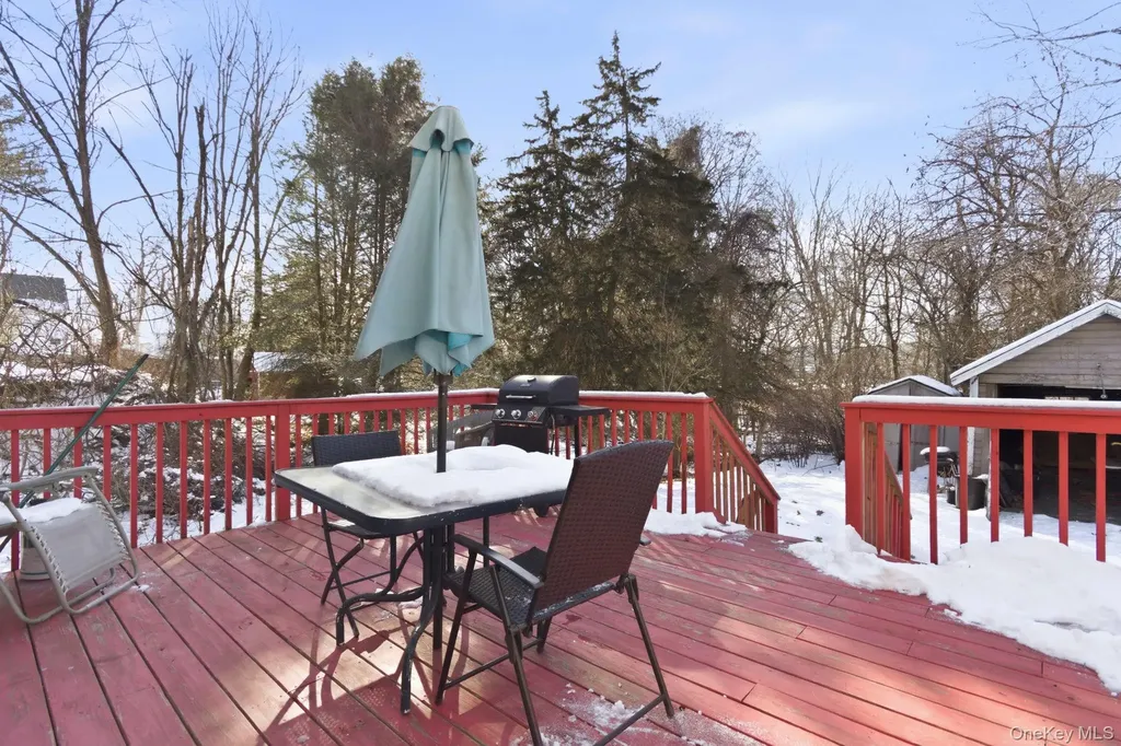 85 Sunset Avenue Poughkeepsie NY 12601